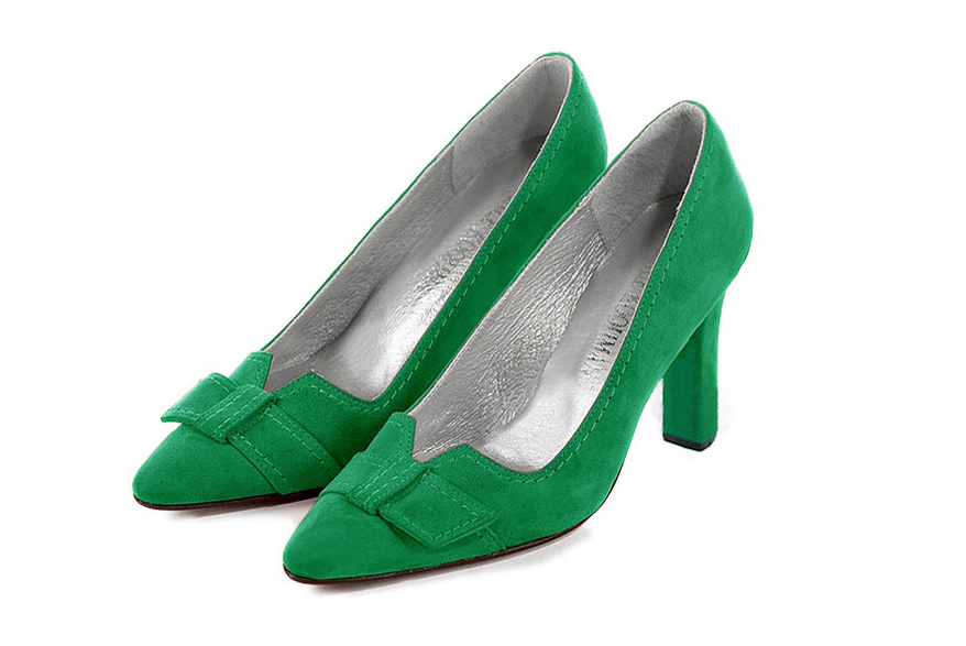 Escarpins avec un noeud vert émeraude. Bout effilé. Talon trotteur de 8 cm - Vue avant