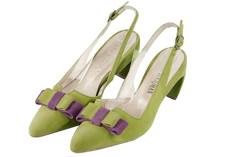 Chaussure femme à brides :  couleur vert pistache. Bout effilé. Talon mi-haut virgule Vue avant - Florence KOOIJMAN