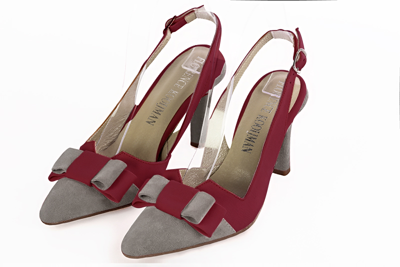 Chaussure femme à brides :  couleur gris tourterelle et rouge bordeaux. Bout effilé. Talon haut fin Vue avant - Florence KOOIJMAN