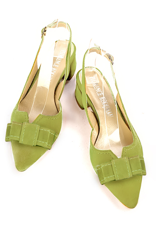 Chaussure femme à brides :  couleur vert pistache. Bout effilé. Petit talon évasé. Vue du dessus - Florence KOOIJMAN