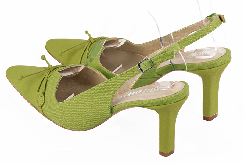 Chaussure femme à brides :  couleur vert pistache. Bout effilé. Talon haut fin. Vue arrière - Florence KOOIJMAN