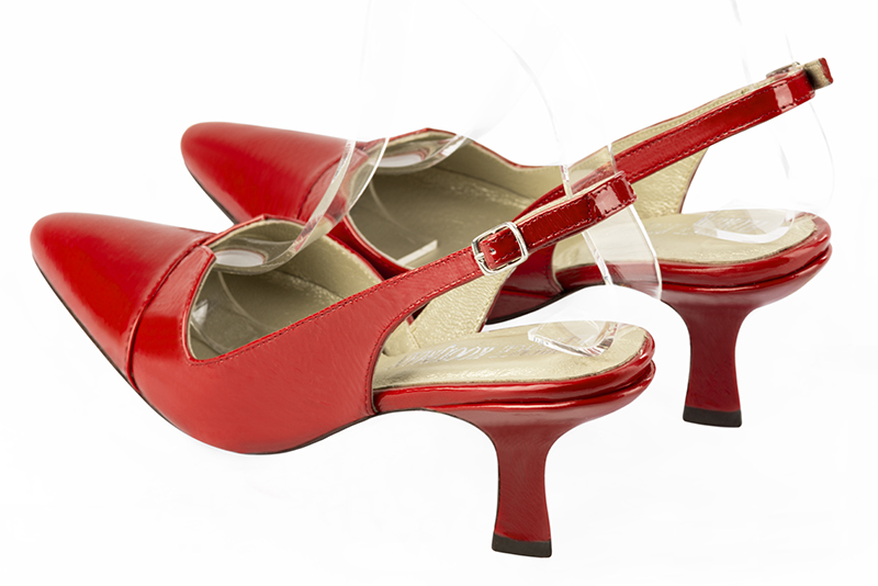 Chaussure femme à brides :  couleur rouge coquelicot. Bout effilé. Talon mi-haut bobine. Vue arrière - Florence KOOIJMAN