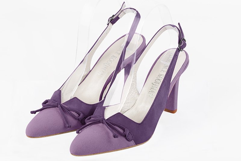 Chaussure femme à brides :  couleur violet améthyste. Bout effilé. Talon haut fin Vue avant - Florence KOOIJMAN
