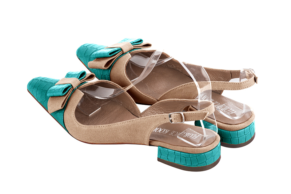 Chaussure femme à brides :  couleur bleu turquoise et beige sahara. Bout effilé. Talon plat bottier. Vue arrière - Florence KOOIJMAN