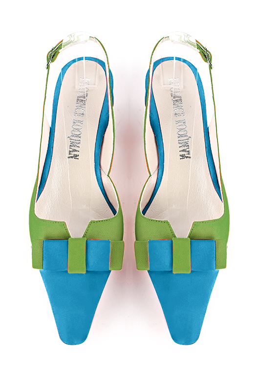 Chaussure femme à brides :  couleur bleu turquoise et vert anis. Bout effilé. Talon plat bottier. Vue du dessus - Florence KOOIJMAN