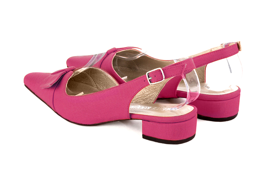 Chaussure femme à brides :  couleur rose pétunia. Bout effilé. Petit talon bottier. Vue arrière - Florence KOOIJMAN