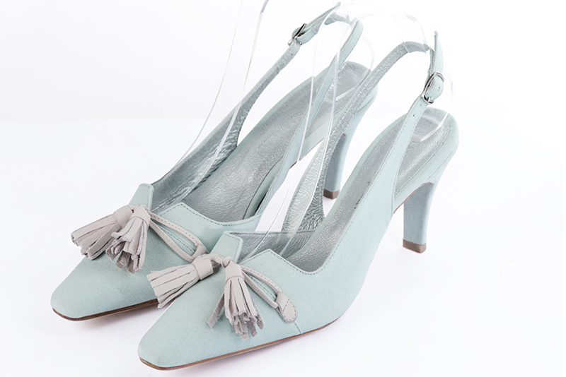Chaussure femme à brides :  couleur bleu ciel. Bout effilé. Talon haut fin Vue avant - Florence KOOIJMAN