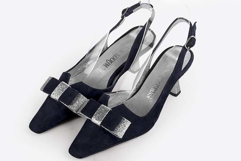 Chaussure femme à brides :  couleur bleu marine. Bout effilé. Talon mi-haut bobine Vue avant - Florence KOOIJMAN