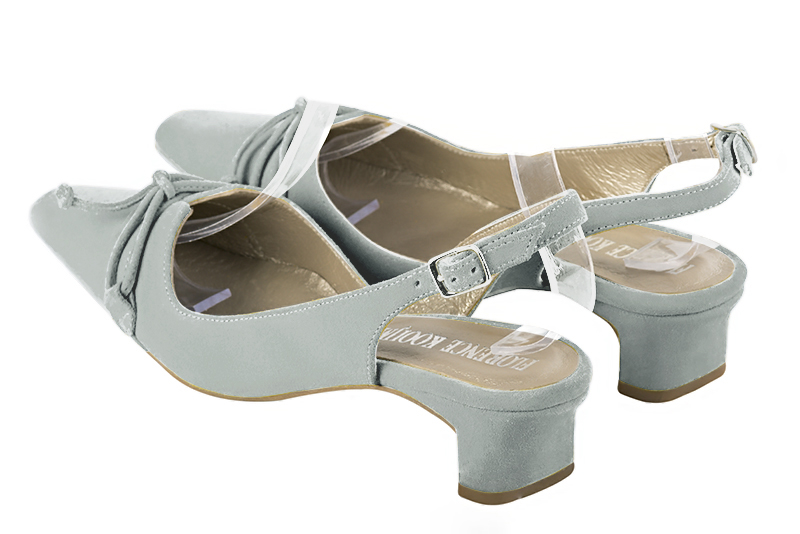 Chaussure femme à brides :  couleur bleu lagon. Bout effilé. Petit talon trotteur. Vue arrière - Florence KOOIJMAN