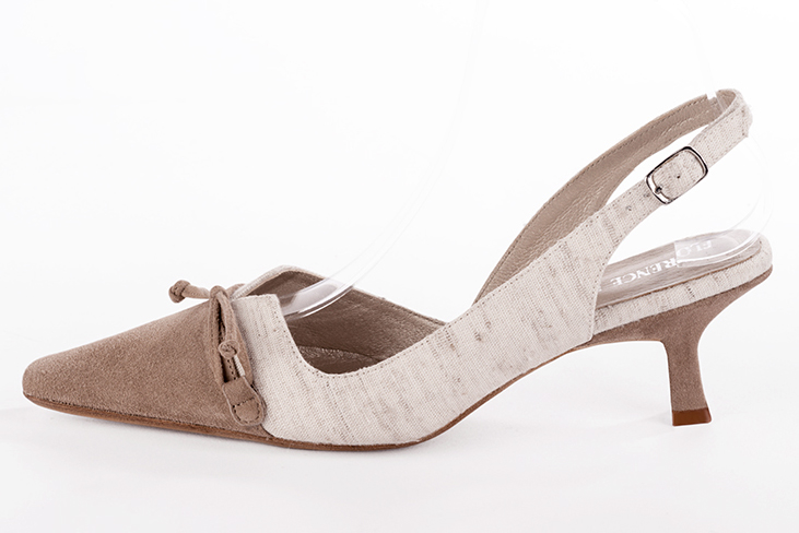 Chaussure femme à brides :  couleur beige biscuit et blanc cassé. Bout effilé. Talon mi-haut bobine. Vue de profil - Florence KOOIJMAN