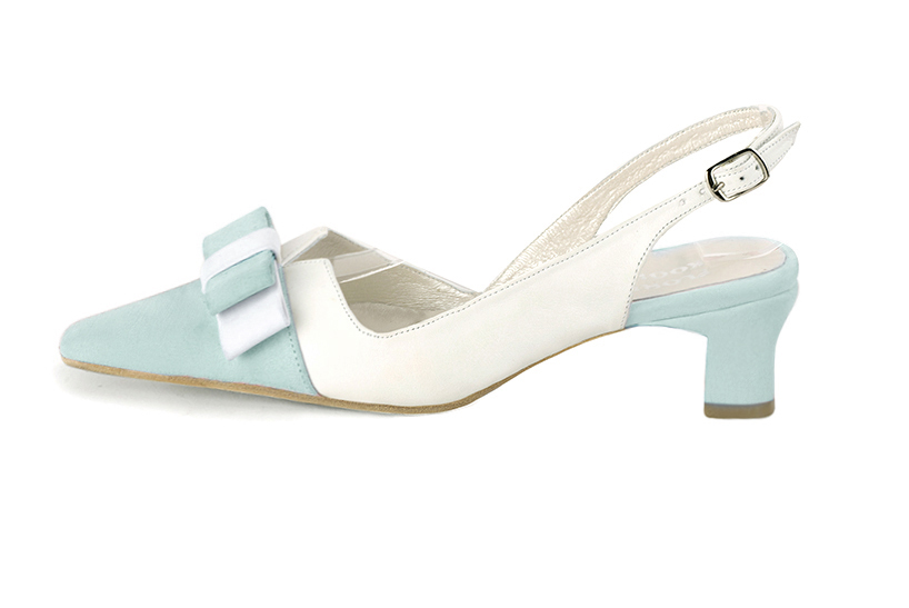 Chaussure femme à brides :  couleur bleu lagon et blanc cassé. Bout effilé. Petit talon trotteur. Vue de profil - Florence KOOIJMAN