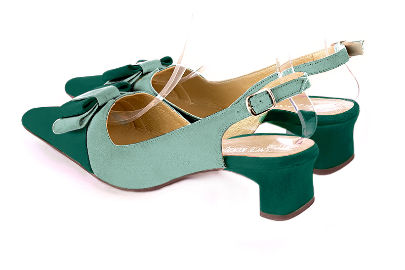 Chaussure femme à brides :  couleur vert bouteille. Bout effilé. Petit talon trotteur. Vue arrière - Florence KOOIJMAN