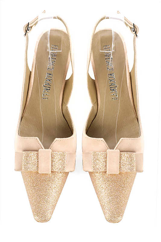 Chaussure femme à brides :  couleur rose poudré. Bout effilé. Talon mi-haut virgule. Vue du dessus - Florence KOOIJMAN