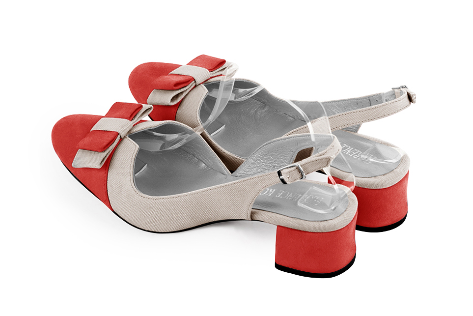 Chaussure femme à brides :  couleur rouge coquelicot et or doré. Bout rond. Petit talon évasé. Vue arrière - Florence KOOIJMAN