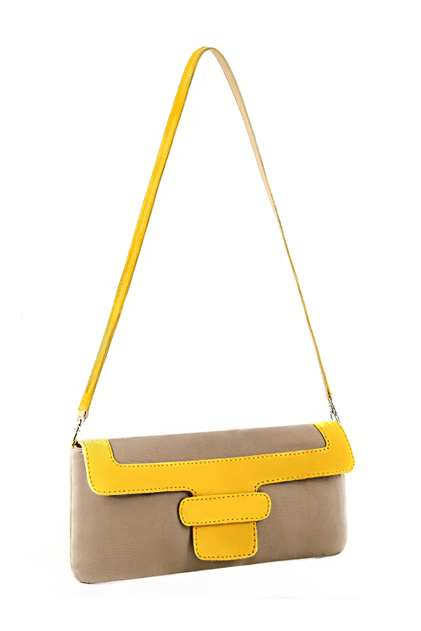 Escarpins bride arrière avec un noeud jaune et beige biscuit. Bout rond. Talon évasé de 3.5 cm - Vue du dessus