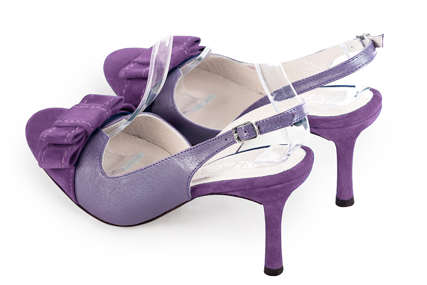 Chaussure femme à brides :  couleur violet améthyste. Bout rond. Talon haut fin. Vue arrière - Florence KOOIJMAN