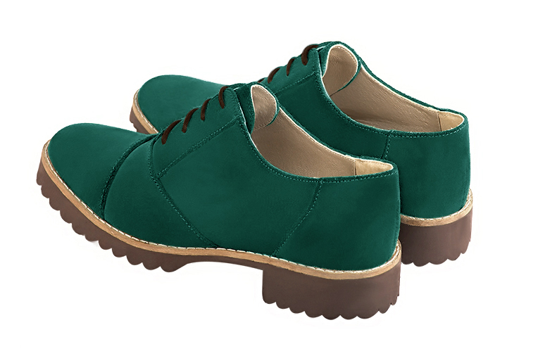 Chaussure femme à lacets : Derby sport couleur vert émeraude. Bout rond. Semelle gomme talon plat. Vue arrière - Florence KOOIJMAN