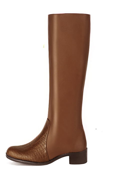 Botte femme : Bottes femme cavalières sur mesures couleur marron caramel. Bout rond. Semelle cuir petit talon. Vue de profil - Florence KOOIJMAN