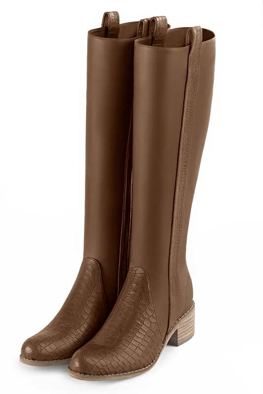 Bottes femme cavalières élégantes et raffinées, réalisées sur mesure, coloris marron caramel. Bout rond. Semelle cuir mi-haut. Mollets fins ou larges. Personnalisation : Choix des cuirs, des couleurs et des talons. - Florence KOOIJMAN
