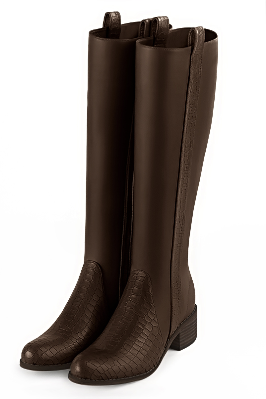 Bottes femme cavalières élégantes et raffinées, réalisées sur mesure, coloris marron ébène. Bout rond. Semelle cuir mi-haut. Mollets fins ou larges. Personnalisation : Choix des cuirs, des couleurs et des talons. - Florence KOOIJMAN