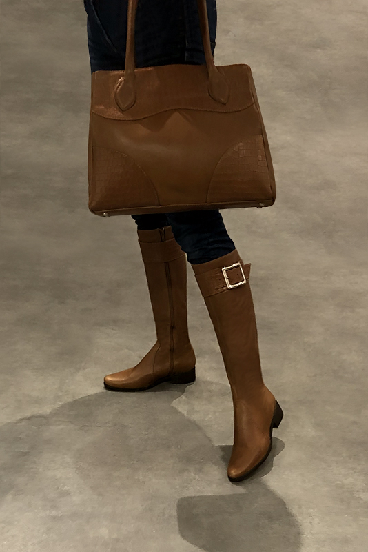 Luxueux grand sac à main, élégant et raffiné, coloris marron caramel. Personnalisation : Choix des cuirs et des couleurs. - Florence KOOIJMAN