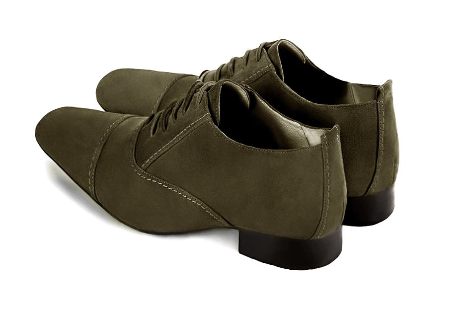 Chaussures homme à lacets type derbies ou richelieux :  couleur vert kaki.. Bout rond. Semelle cuir talon plat. Vue arrière - Florence KOOIJMAN