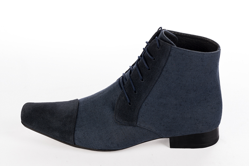 Boots homme : Bottines et boots homme élégantes et raffinées en couleur et bleu denim.. Vue de profil - Florence KOOIJMAN