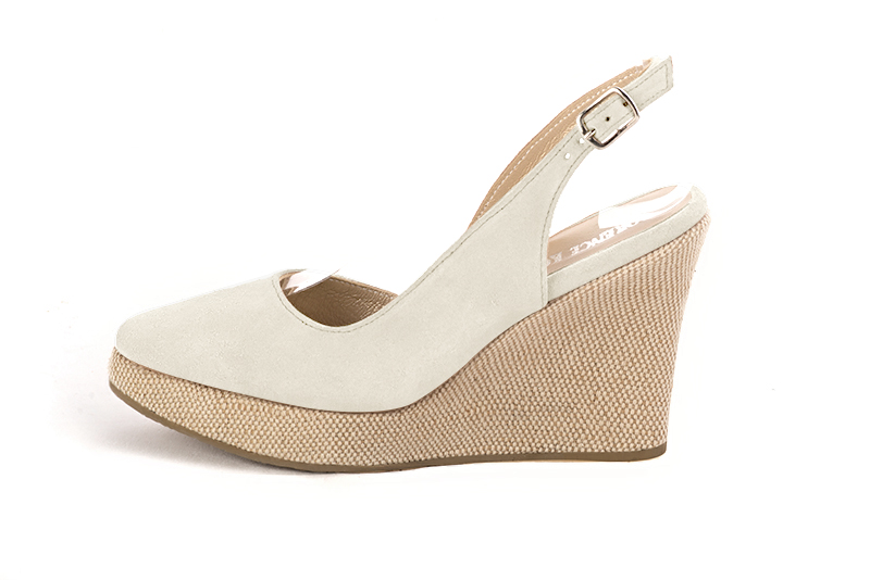 Chaussure femme à brides : couleur blanc cassé. Bout rond. Semelle compensée talon très haut. Vue de profil - Florence KOOIJMAN