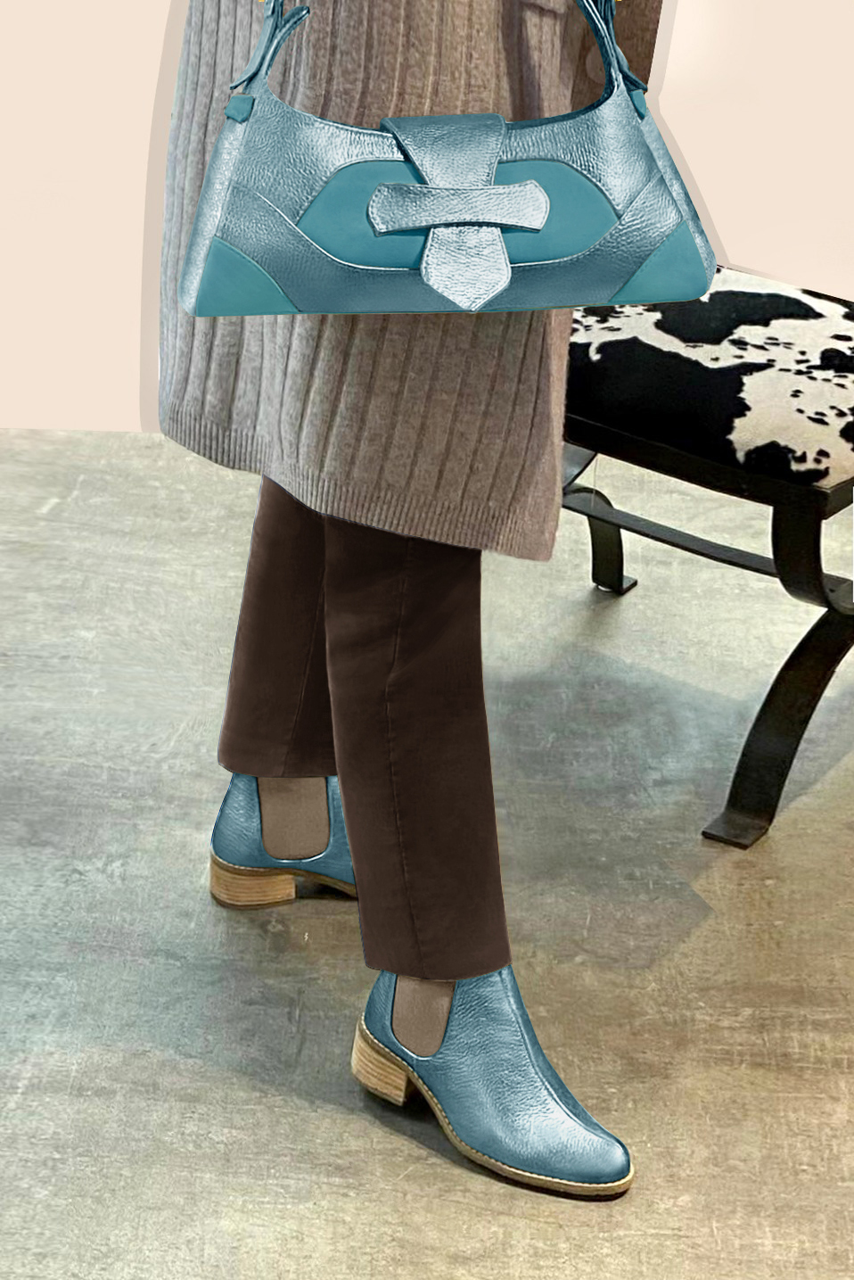 Sac porté à l'épaule habillé femme en cuir bleu canard - Vue porté