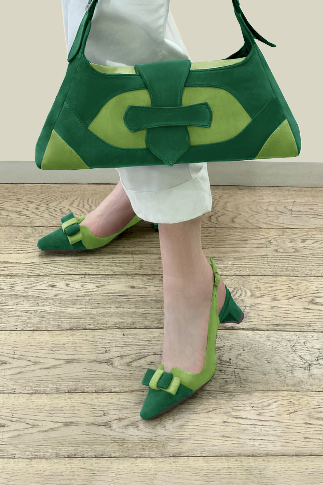 Sac porté à l'épaule habillé femme en cuir vert émeraude et vert anis - Vue porté