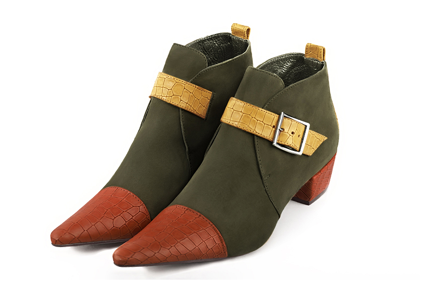 Bottines femme boucles à l'avant orange corail, vert kaki et jaune ocre. Bout pointu. Talon conique de 3.5 cm - Vue avant