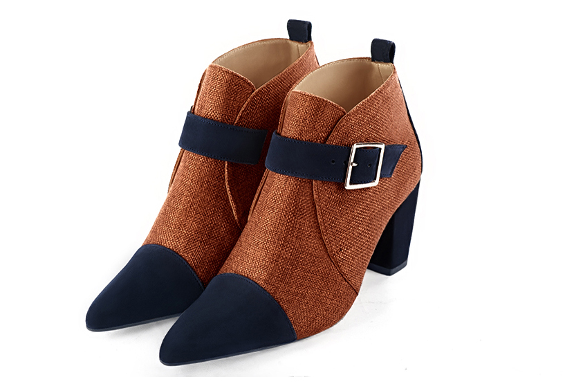 Bottines élégantes et raffinées avec des boucles à l'avant, coloris bleu nuit et orange corail. Bout effilé. Haut. Talon bottier. Personnalisation : Choix des cuirs, des couleurs et des talons. Cou-de-pied sur mesure. - Florence KOOIJMAN
