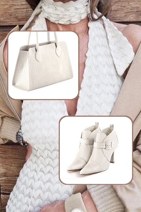 Bottines femme boucles à l'avant blanc cassé. Bout effilé. Talon trotteur de 9.5 cm - Vue du dessus