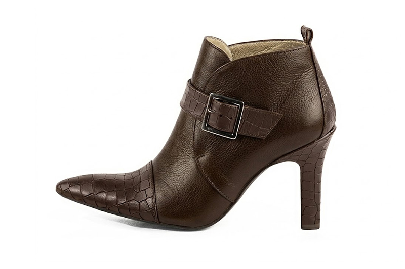 Bottines bride boucle sur l'avant pour femme en cuir marron foncé avec bout effilé et talon trotteur de 9.5 cm - Vue de profil