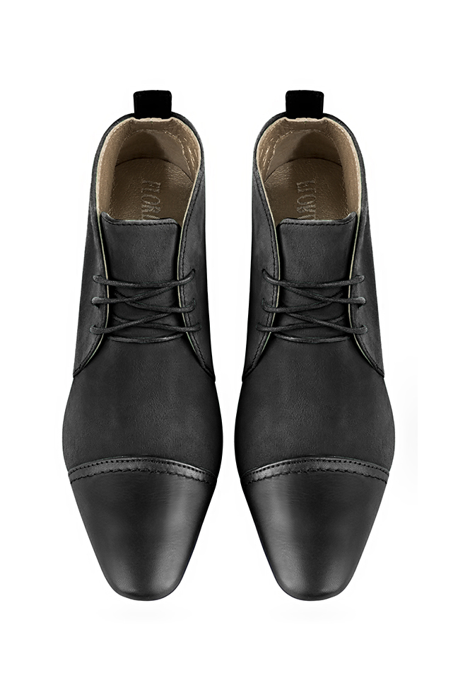 Bottines femme à lacets gris acier. Bout rond. Talon trotteur de 8 cm - Vue du dessus