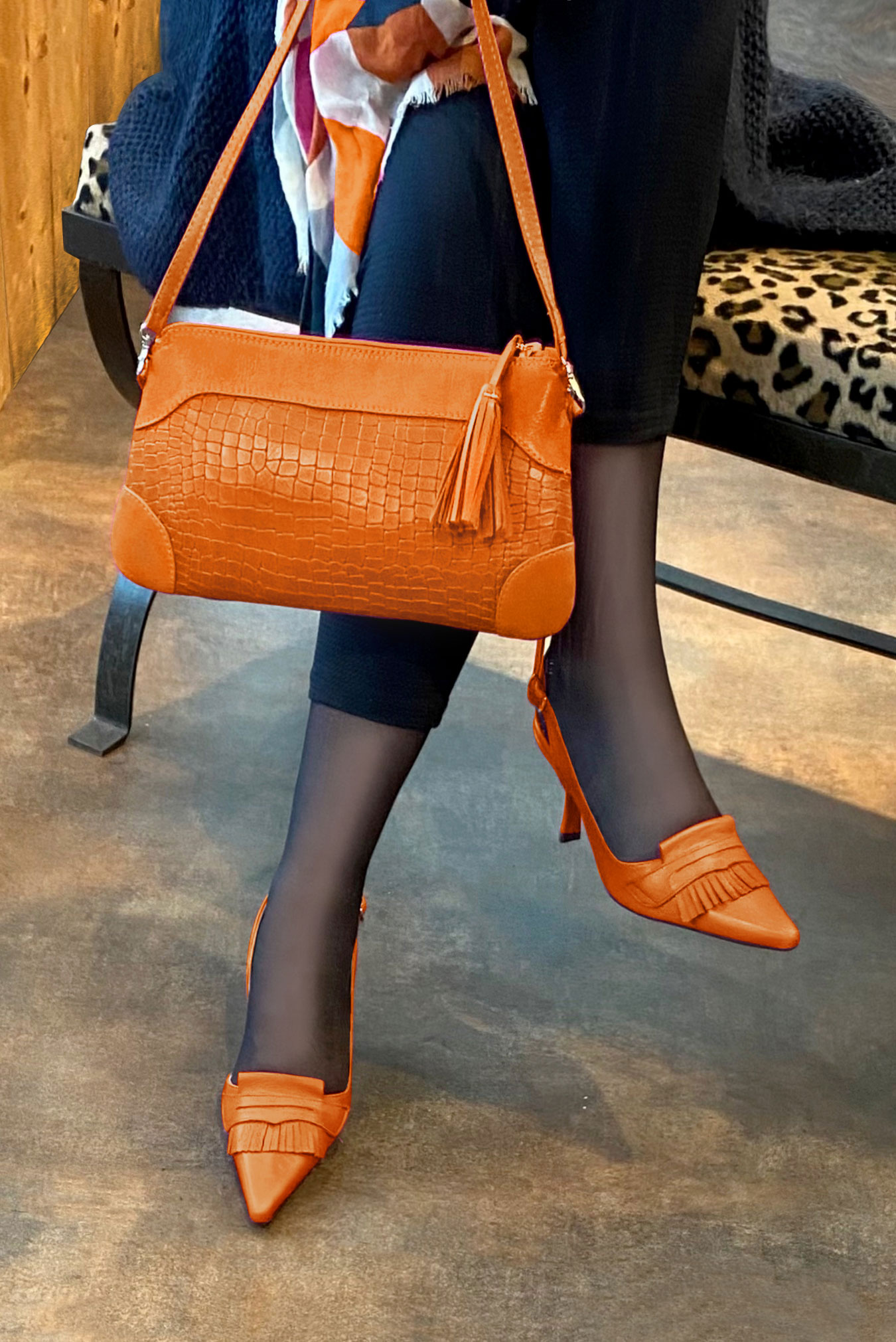 Arrières ouverts et ceinture assorties couleur orange abricot - Florence KOOIJMAN