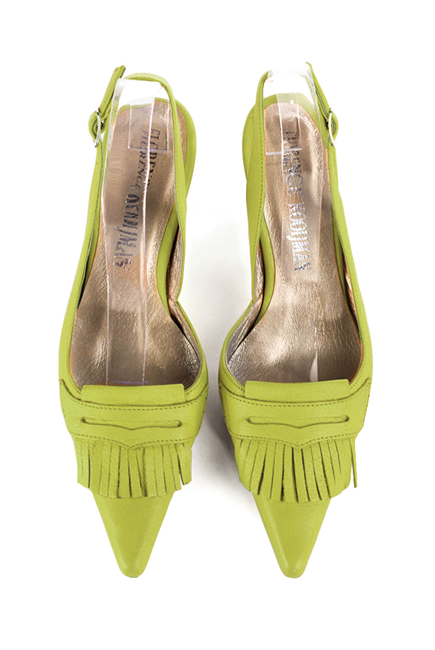 Escarpins bride arrière vert pistache. Bout pointu. Talon bobine de 7.5 cm - Vue du dessus