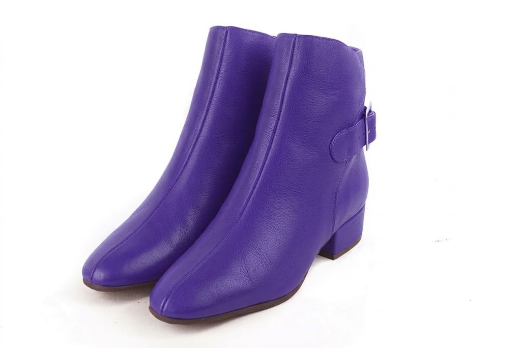 Bottines bride boucle sur l'arrière pour femme en cuir violet avec bout rond et talon bottier de 3.5 cm - Vue avant