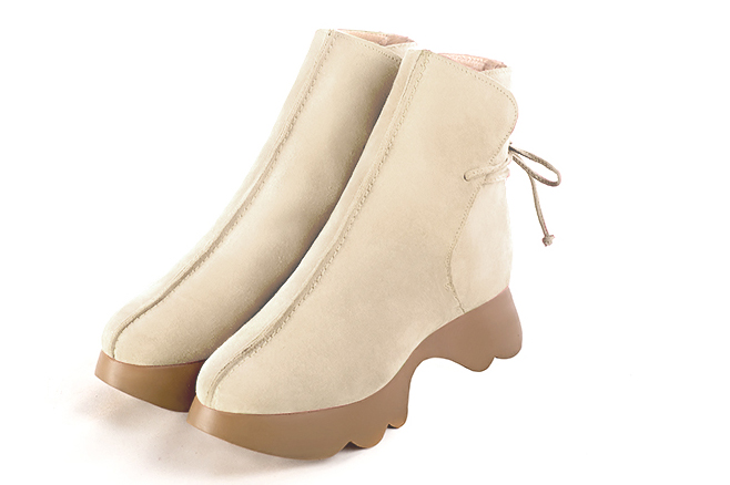 Boots femme : Bottines lacets à l'arrière couleur beige vanille. Vue avant - Florence KOOIJMAN