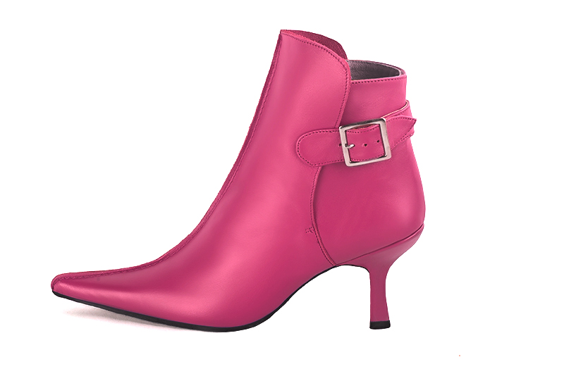 Boots femme : Boots avec des boucles à l'arrière couleur rose fuchsia. Bout pointu. Talon haut bobine. Vue de profil - Florence KOOIJMAN