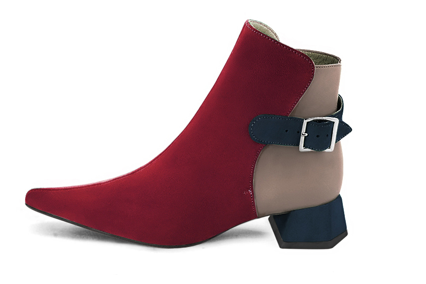 Bottines élégantes et raffinées avec des boucles à l'arrière, coloris rouge bordeaux, beige mastic et bleu marine. Bout pointu. Mi-haut. Talon évasé. Personnalisation : Choix des cuirs, des couleurs et des talons. Cou-de-pied sur mesure. - Florence KOOIJMAN