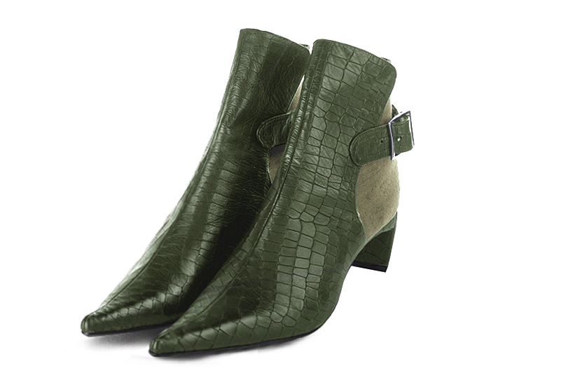 Bottines élégantes et raffinées avec des boucles à l'arrière, coloris vert bouteille. Bout pointu. Mi-haut à haut. Talon virgule. Personnalisation : Choix des cuirs, des couleurs et des talons. Cou-de-pied sur mesure. - Florence KOOIJMAN