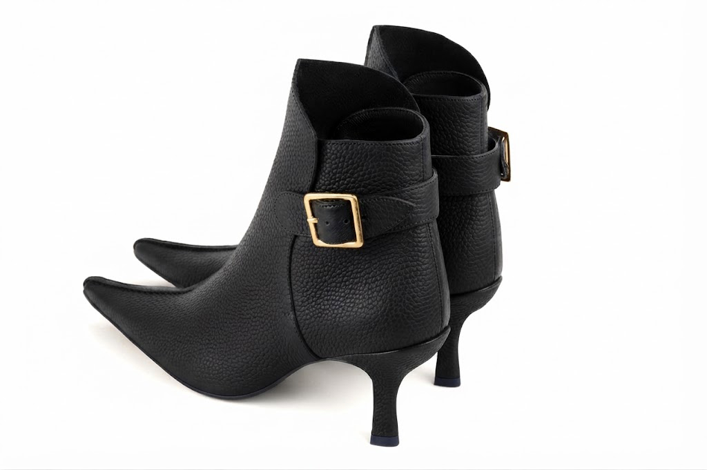 Bottines bride boucle sur l'arrière pour femme en cuir noir avec bout pointu et talon bobine de 7.5 cm - Vue arrière