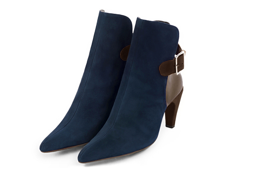 Bottines élégantes et raffinées avec des boucles à l'arrière, coloris bleu marine, or mordoré et marron ébène. Bout effilé. Haut. Talon fin. Personnalisation : Choix des cuirs, des couleurs et des talons. Cou-de-pied sur mesure. - Florence KOOIJMAN