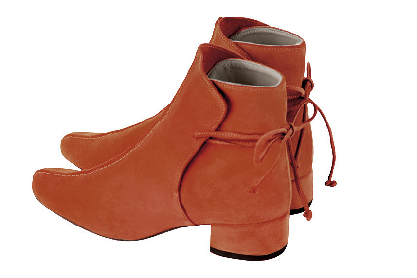 Bottines à laçage arrière pour femme en cuir orange avec bout rond et talon bottier de 3.5 cm - Vue arrière