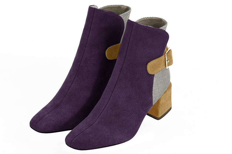 Bottines élégantes et raffinées avec des boucles à l'arrière, coloris violet améthyste, gris galet et jaune ocre. Bout carré. Mi-haut à haut. Talon bottier. Personnalisation : Choix des cuirs, des couleurs et des talons. Cou-de-pied sur mesure. - Florence KOOIJMAN