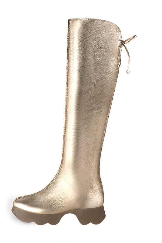 Botte femme : Bottes femme avec des lacets arrières sur mesures couleur or doré. Bout rond. Semelle gomme petit talon. Vue de profil - Florence KOOIJMAN