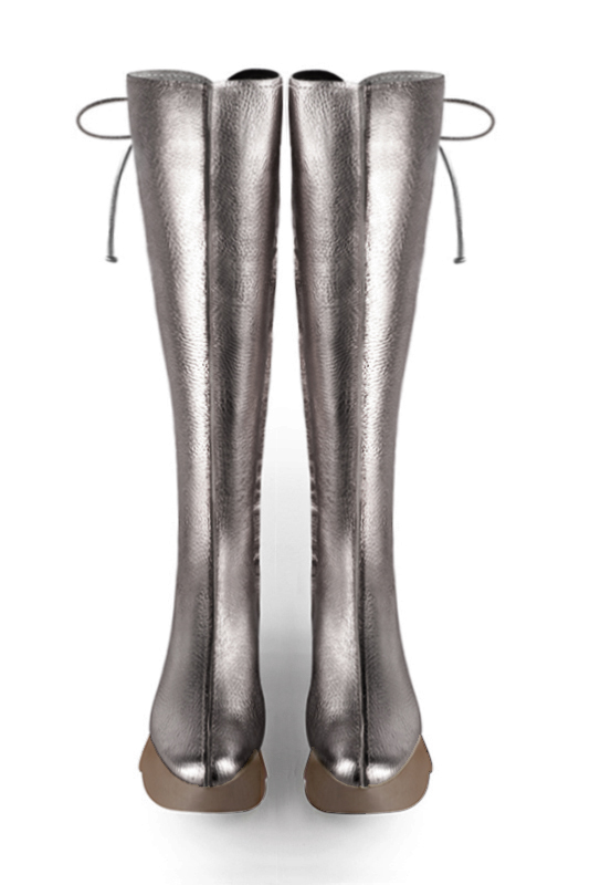 Botte femme : Bottes femme avec des lacets arrières sur mesures couleur gris cendre. Bout rond. Semelle gomme petit talon. Vue du dessus - Florence KOOIJMAN