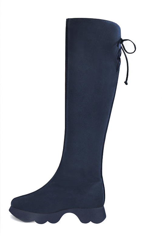 Botte femme : Bottes femme avec des lacets arrières sur mesures couleur bleu marine. Bout rond. Semelle gomme petit talon. Vue de profil - Florence KOOIJMAN