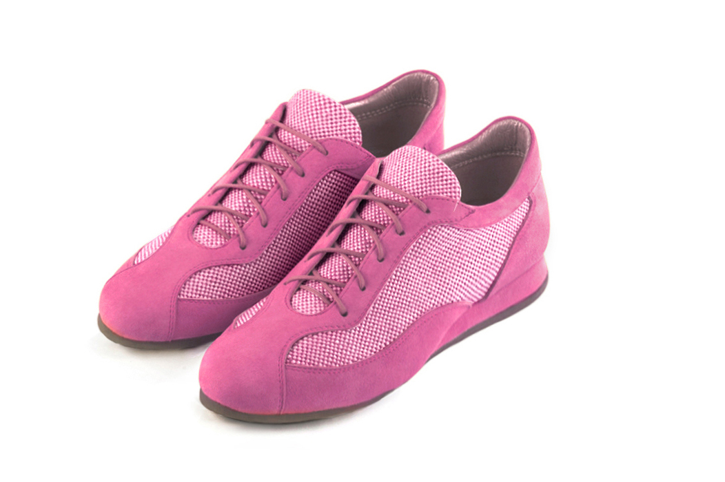 Basket femme habillée : Sneaker urbain unie  couleur rose pivoine. Semelle fine. Doublure cuir Vue avant - Florence KOOIJMAN